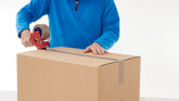 tesa® 4100 tesa® 4100 Universal Plasttejp - präglad - tesa-4100-general-purpose-carton-sealing-tape-brown-step4of6-ap.jpg
