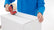 tesa® 4100 tesa® 4100 Universal Plasttejp - präglad - tesa-4100-general-purpose-carton-sealing-tape-transparent-step4of6-ap.jpg
