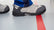 tesa® 4169 tesaflex® 4169 Golvmarkeringstejp Premium - tesa-4169-premium-soft-pvc-floor-marking-tape-red-step5of6-ap.jpg