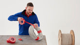 tesa® 4688 Standard Polyetylenbelagd Vävtejp - tesa-4688-standard-polyethylene-coated-cloth-tape-red-01-ap.jpg