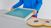 tesa® 4952I tesa® 4952 Dubbelhäftande PE-skumtejp - tesa-4952-double-sided-mirror-tape-step4of4.jpg